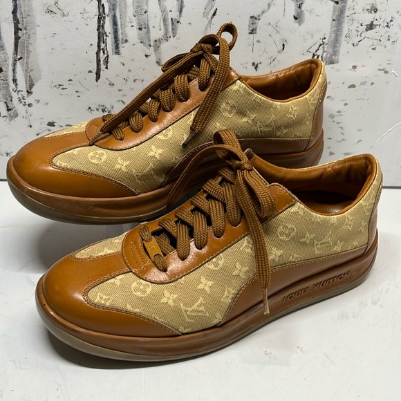 Louis Vuitton Monogram Leather And Canvas Sneakers Trainers Sz 38